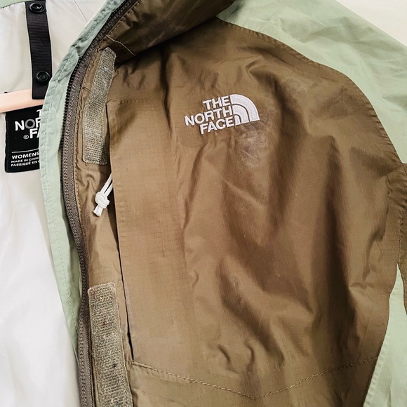 The North Face Jacket - Picture 6 of 15